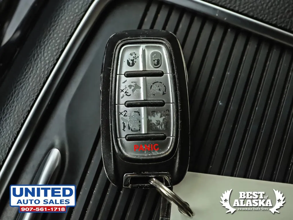 Chrysler Pacifica photo 31