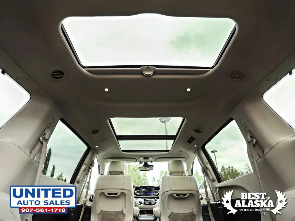 Chrysler Pacifica photo 65