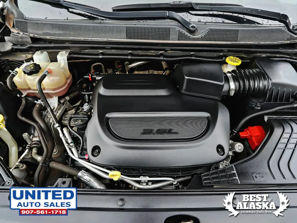 Chrysler Pacifica photo 61