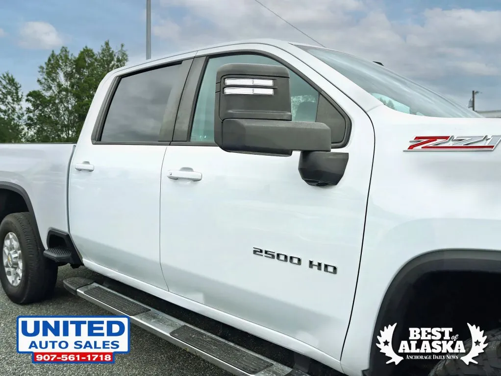 Chevrolet Silverado photo 6