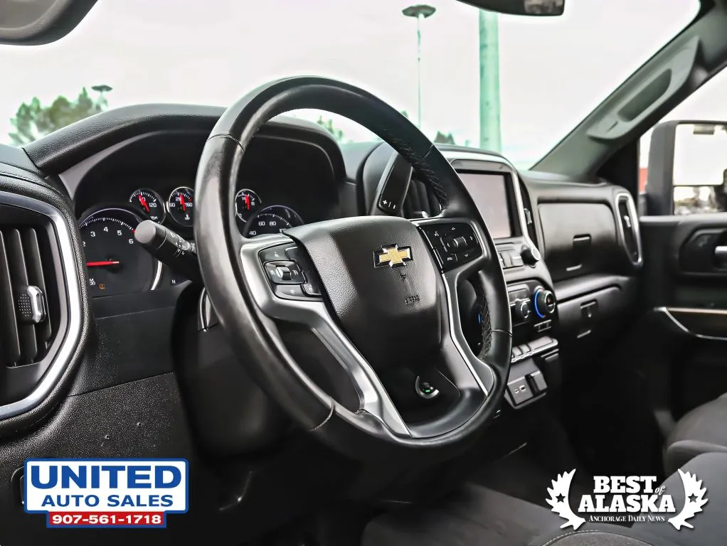 Chevrolet Silverado photo 34