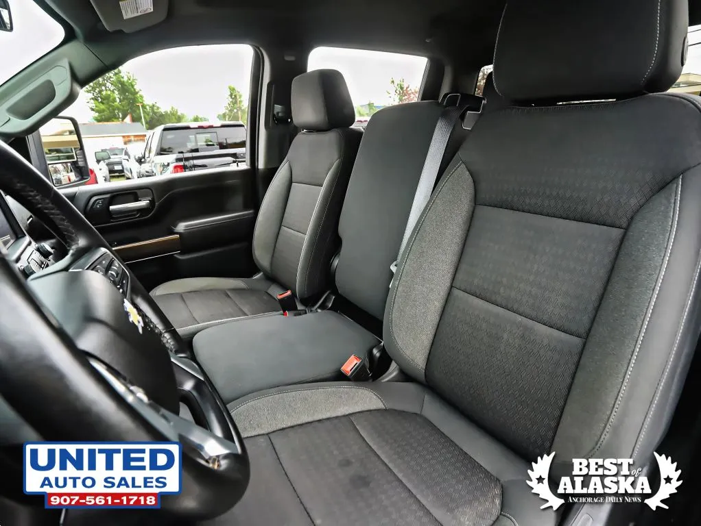 Chevrolet Silverado photo 31