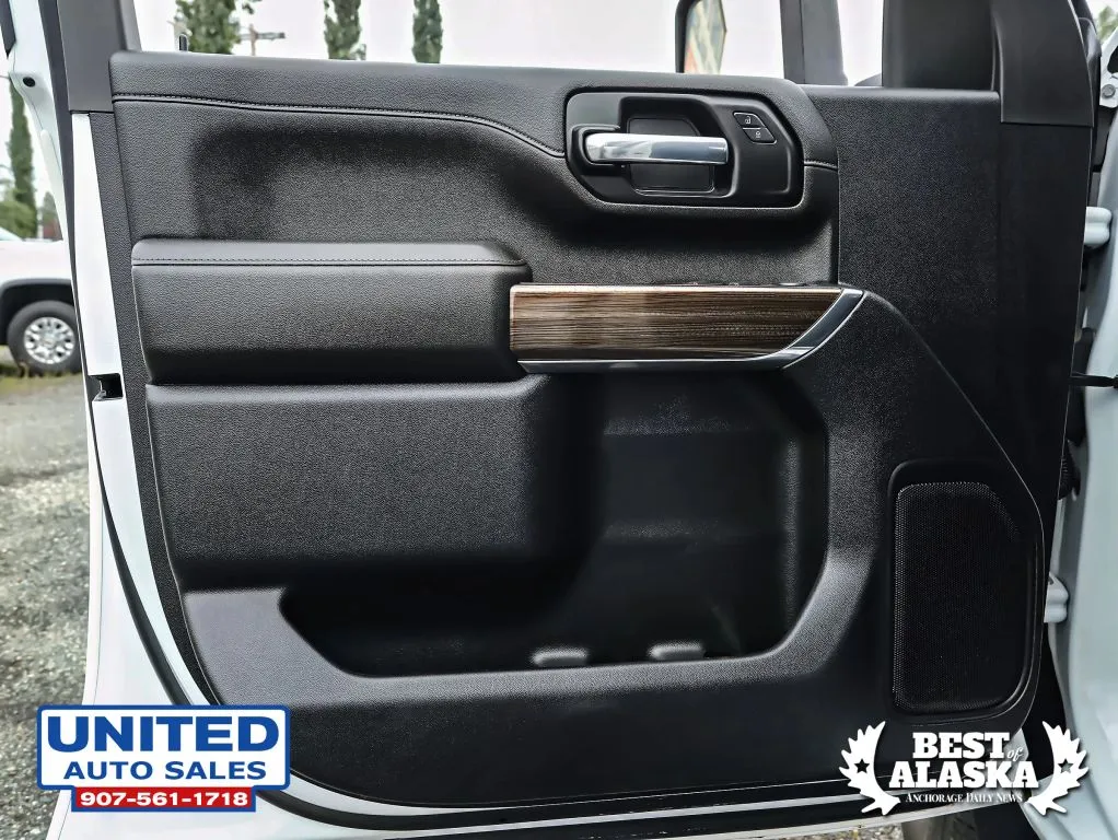 Chevrolet Silverado photo 38