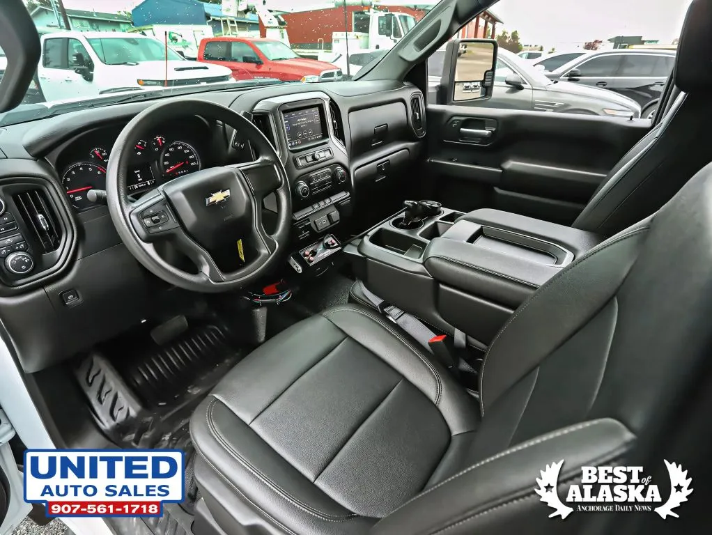 Chevrolet Silverado photo 12
