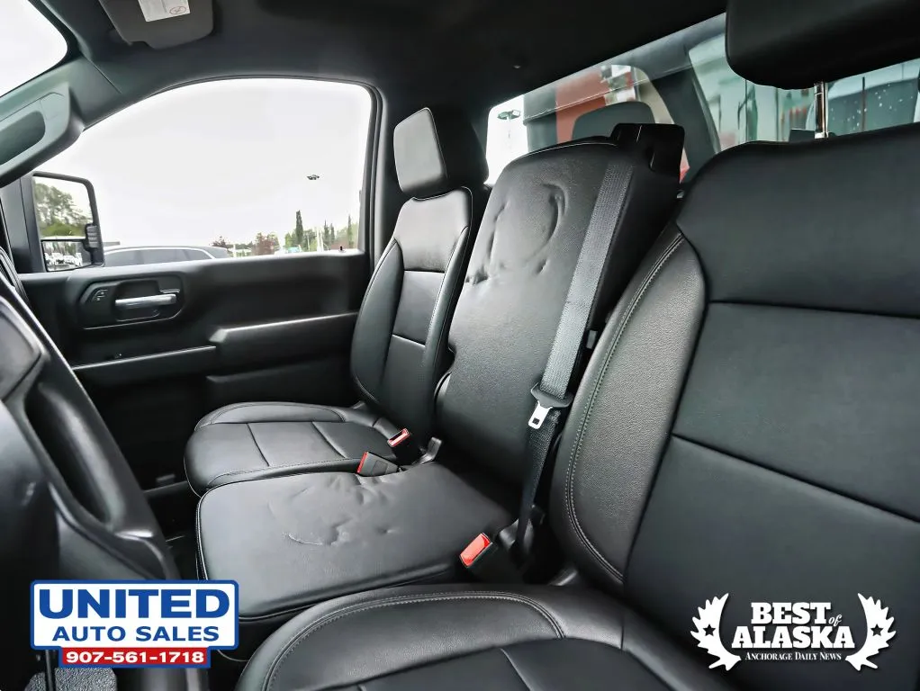 Chevrolet Silverado photo 13