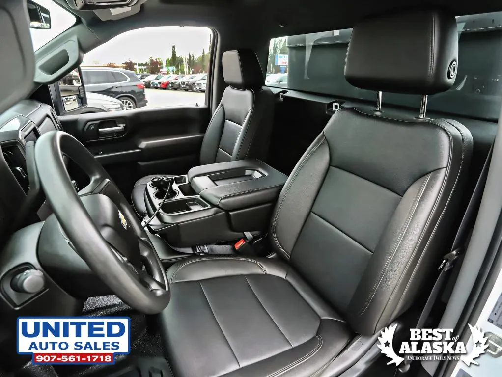 Chevrolet Silverado photo 38