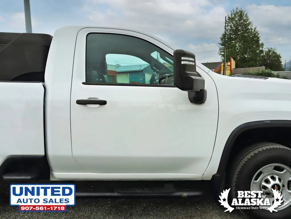 Chevrolet Silverado photo 32