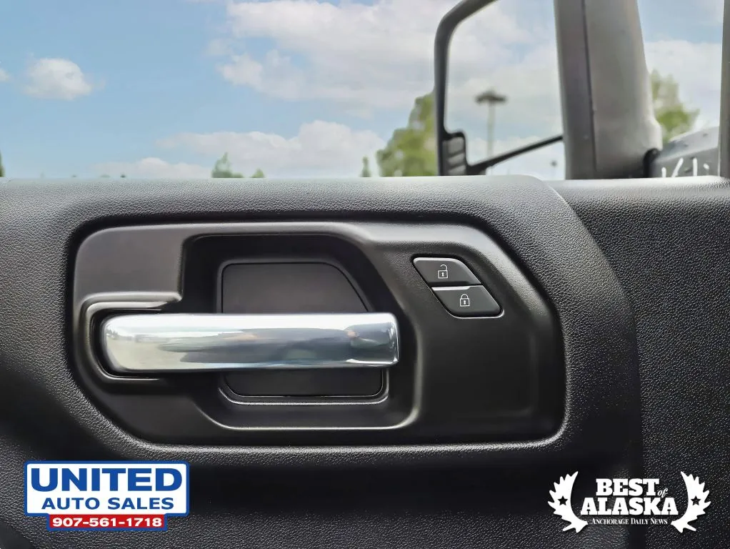 Chevrolet Silverado photo 62