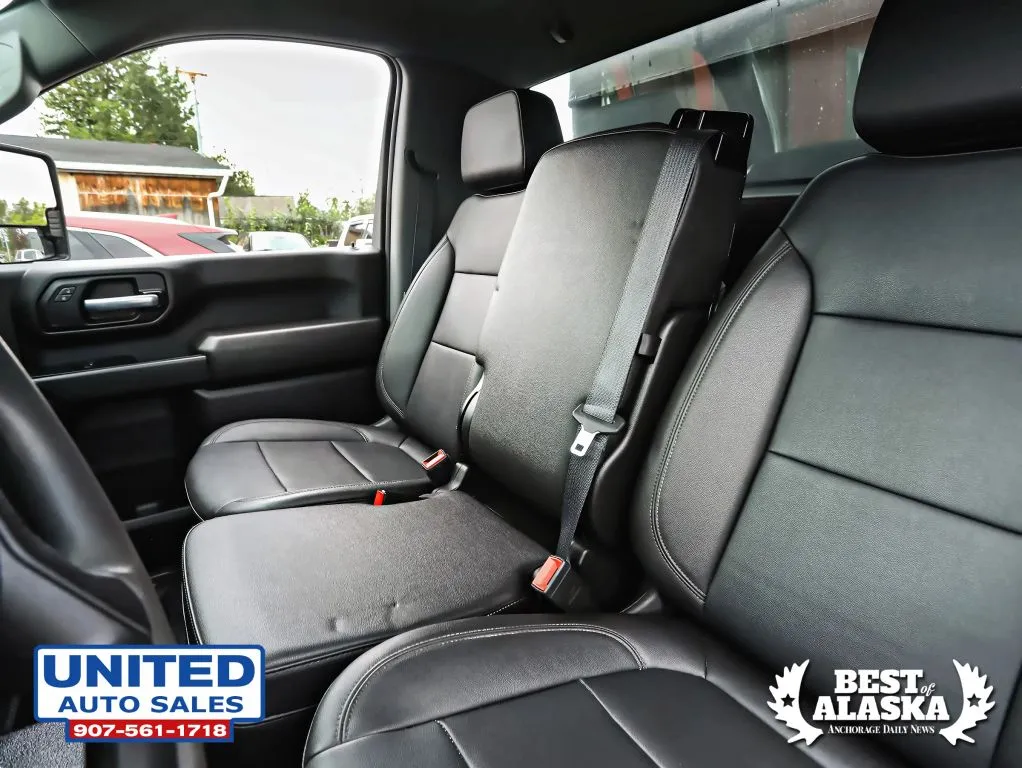 Chevrolet Silverado photo 13
