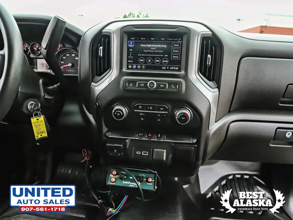 Chevrolet Silverado photo 44