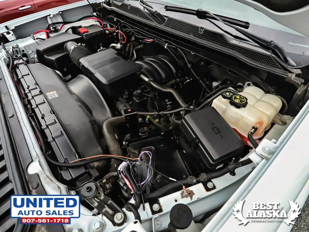 Chevrolet Silverado photo 53