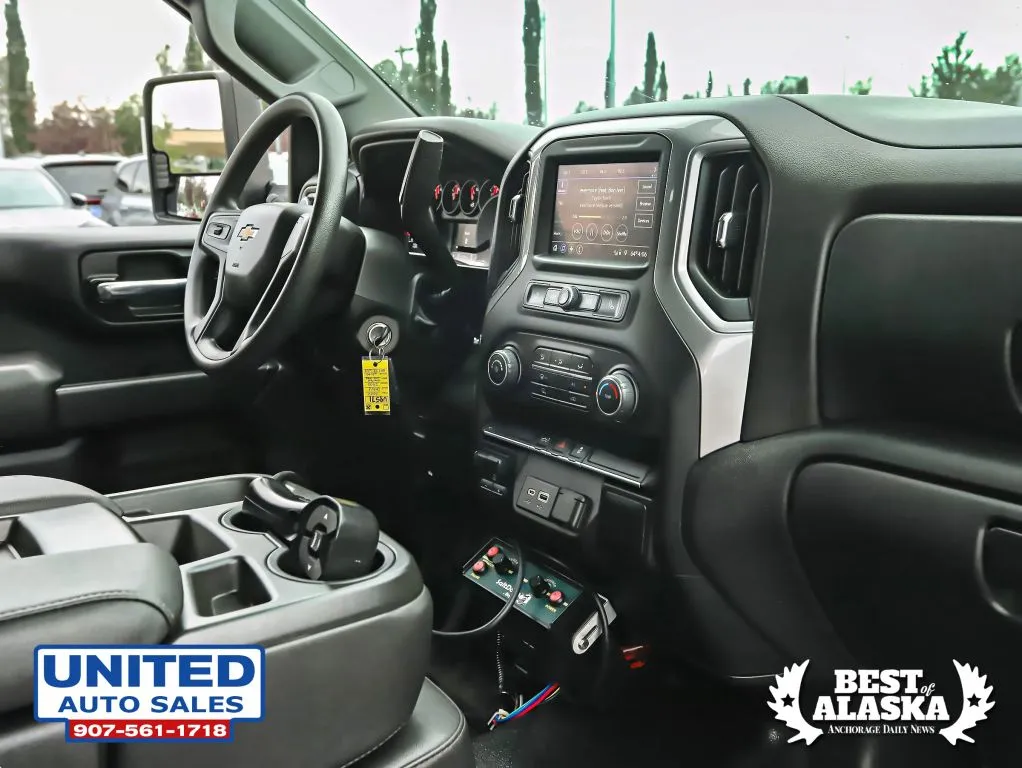 Chevrolet Silverado photo 43