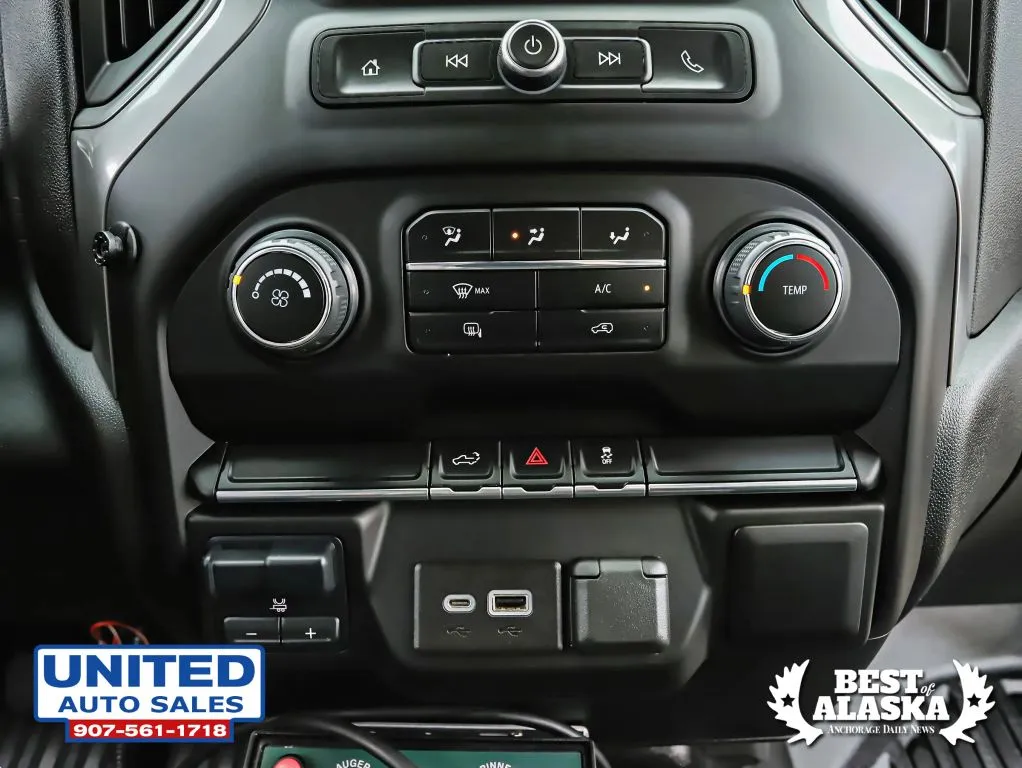 Chevrolet Silverado photo 46