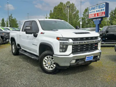 White 2023 Chevrolet Silverado 2500 HD Crew Cab LT Pickup 4D 6 1/2 ft for sale in Anchorage, AK