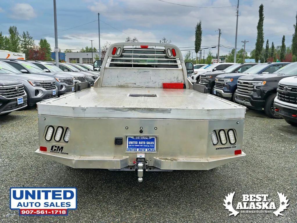 Ford F-550 photo 7
