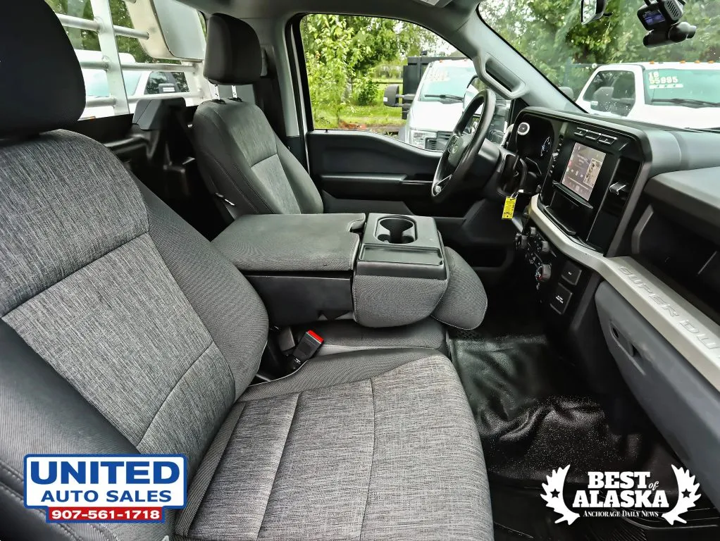 Ford F-550 photo 48