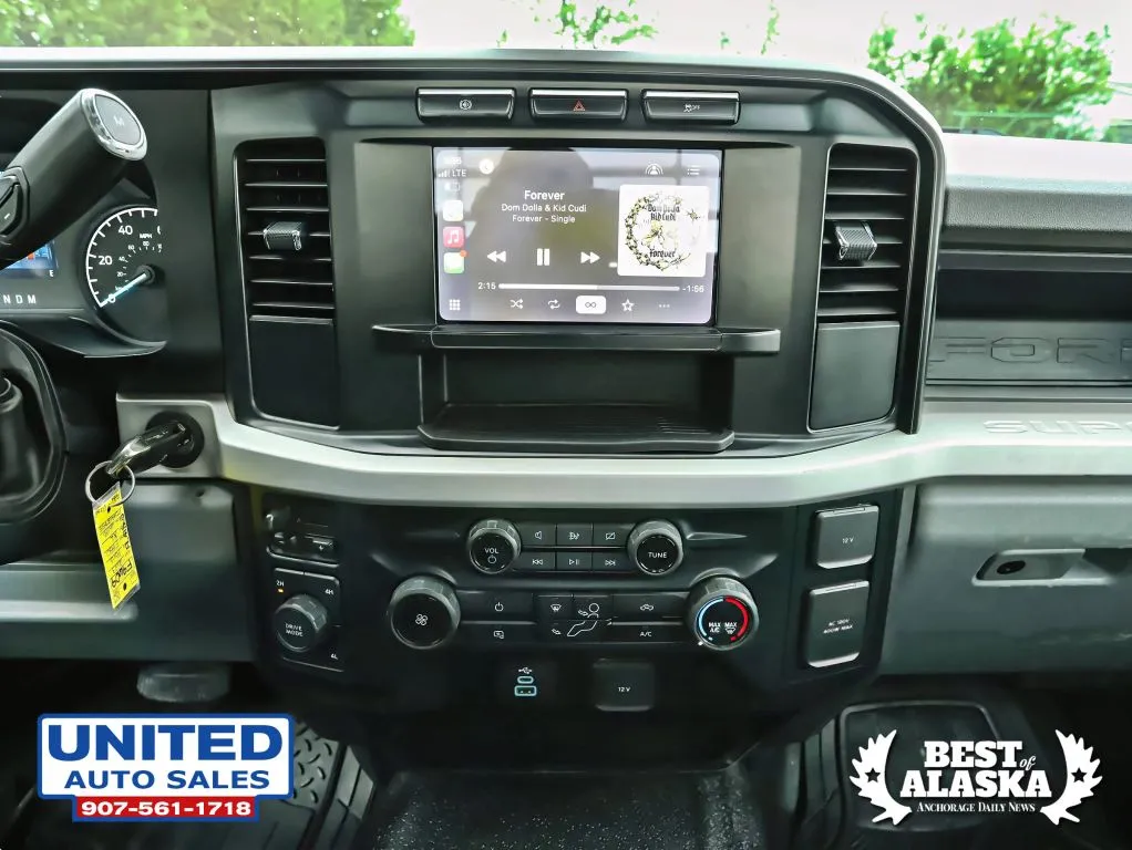Ford F-550 photo 19