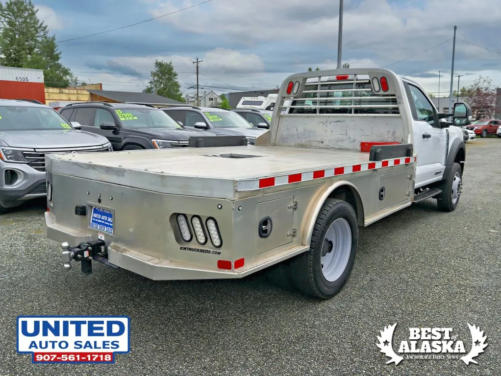 Ford F-550 photo 8