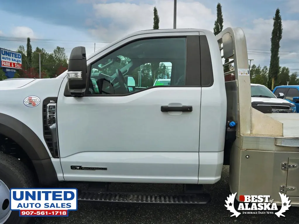 Ford F-550 photo 22