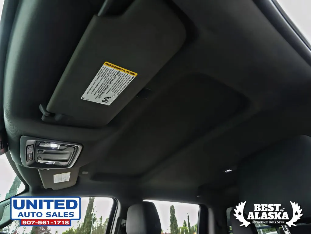 Chevrolet Silverado photo 13