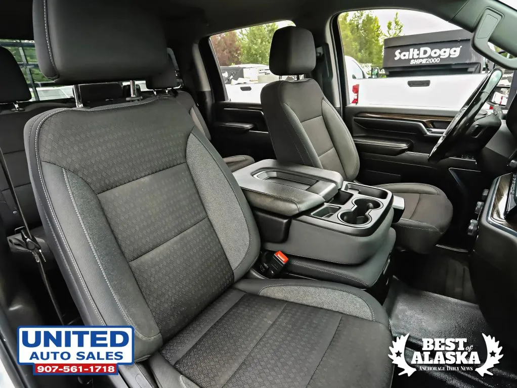 Chevrolet Silverado photo 16