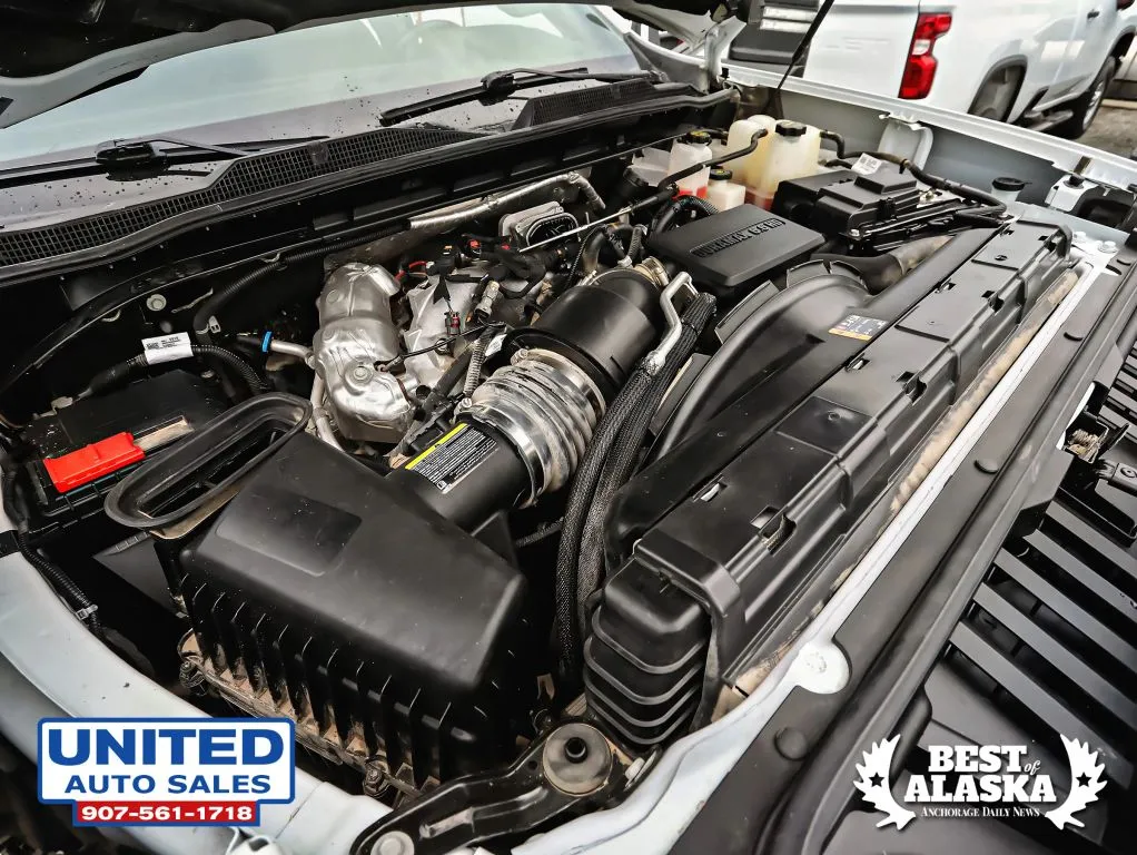 Chevrolet Silverado photo 19