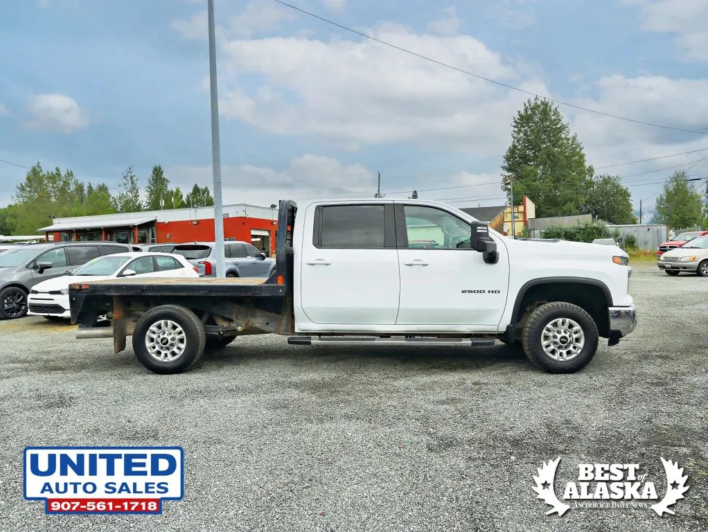 Chevrolet Silverado photo 10