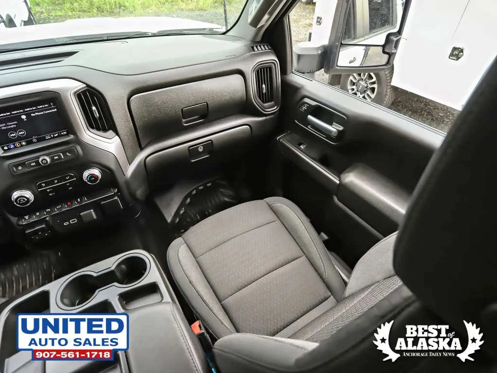 GMC Sierra photo 17