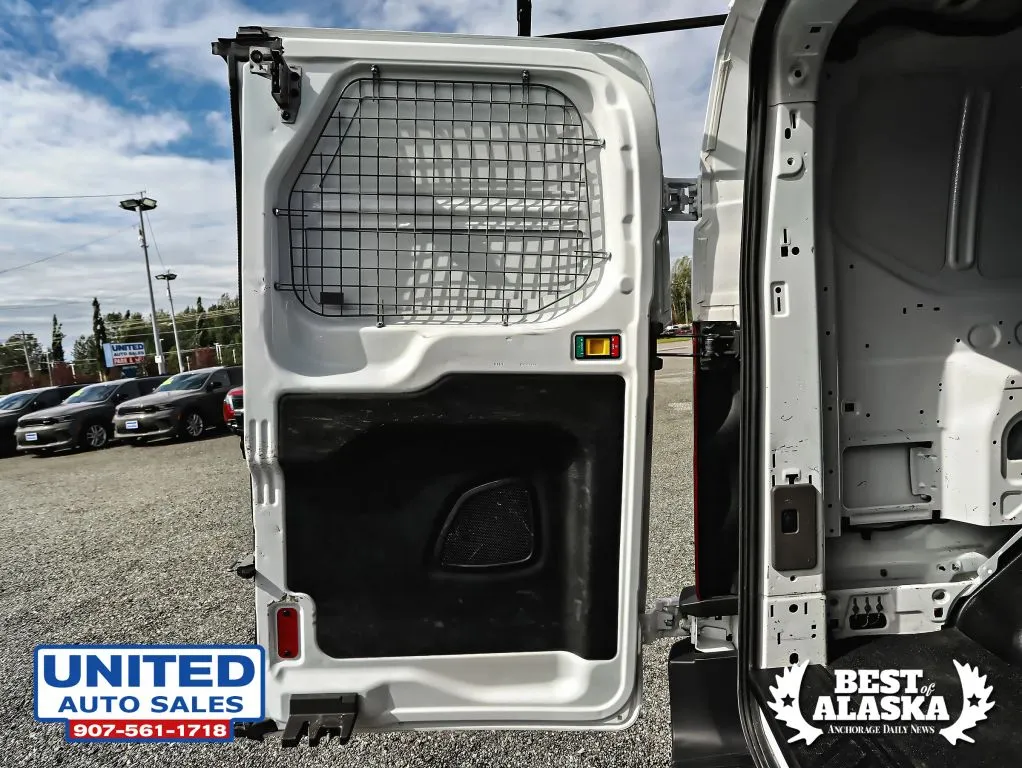 Ford Transit-150 photo 59
