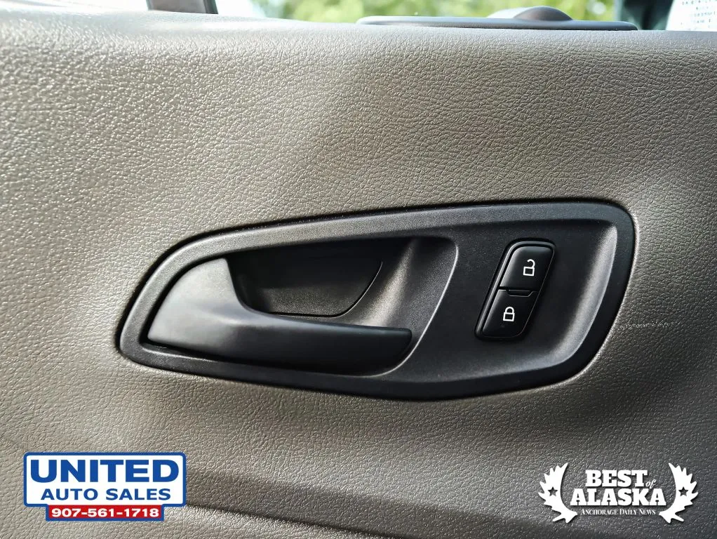 Ford Transit-150 photo 42