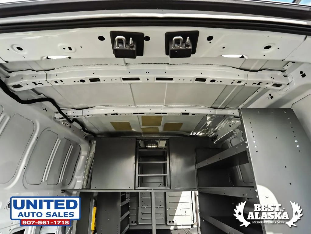 Ford Transit-150 photo 61