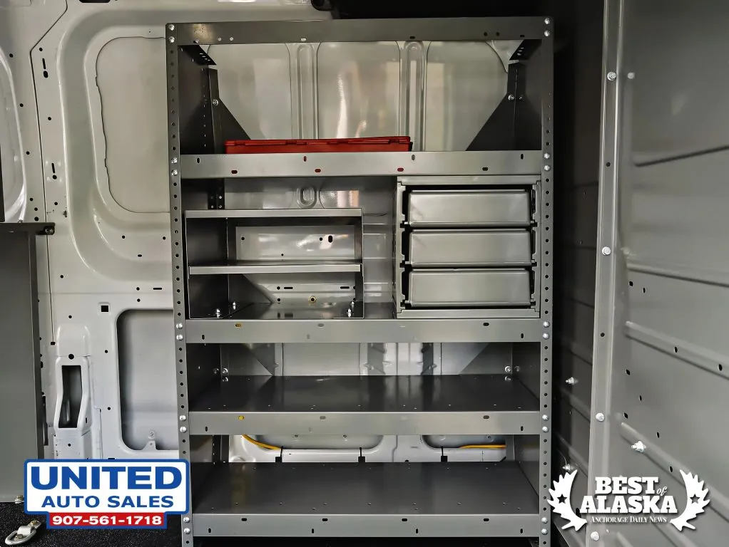 Ford Transit-150 photo 52