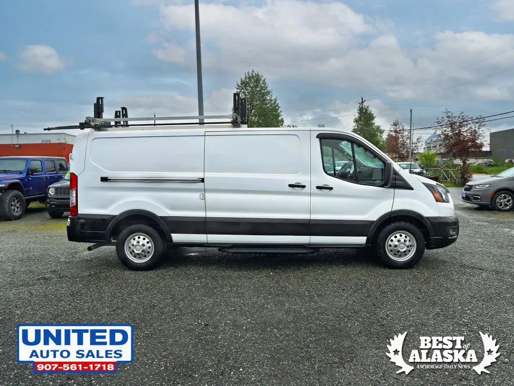Ford Transit-150 photo 5
