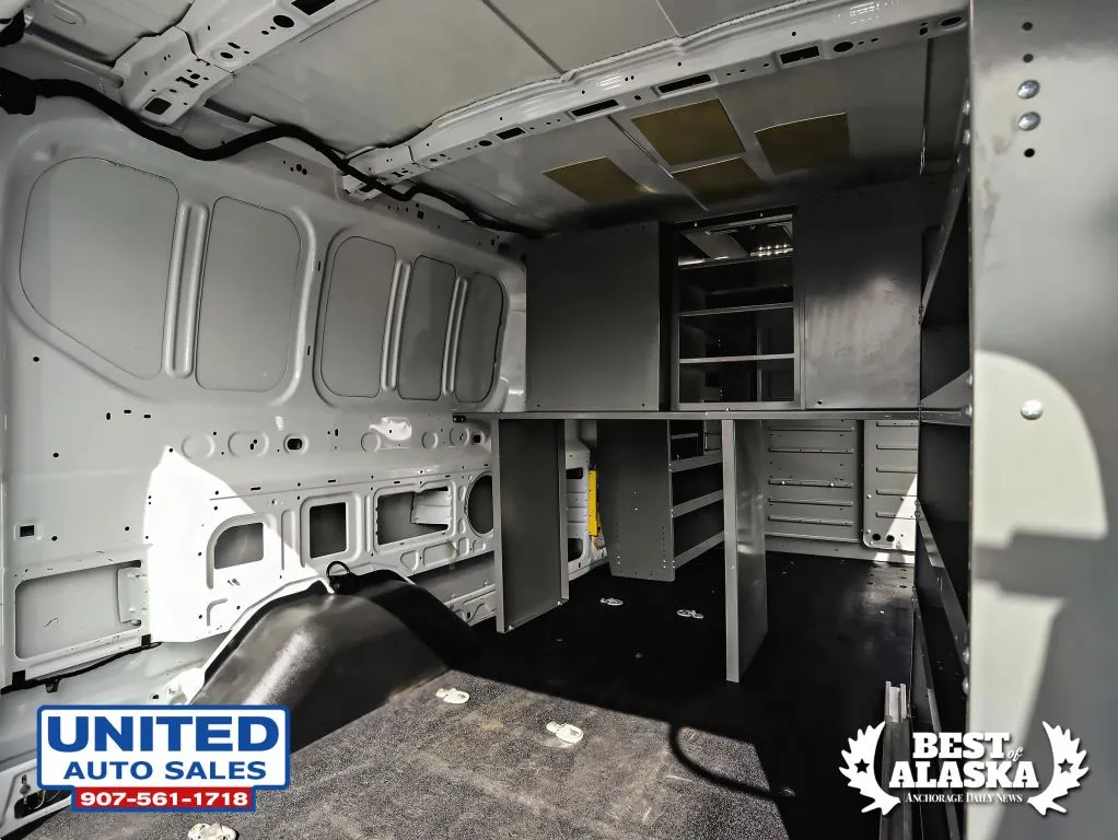 Ford Transit-150 photo 55