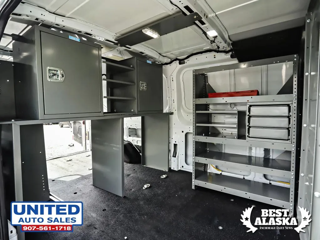 Ford Transit-150 photo 51