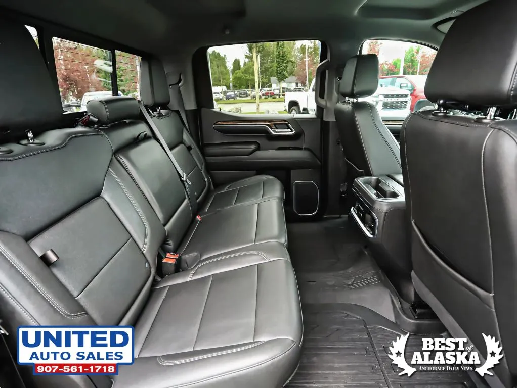 GMC Sierra photo 16