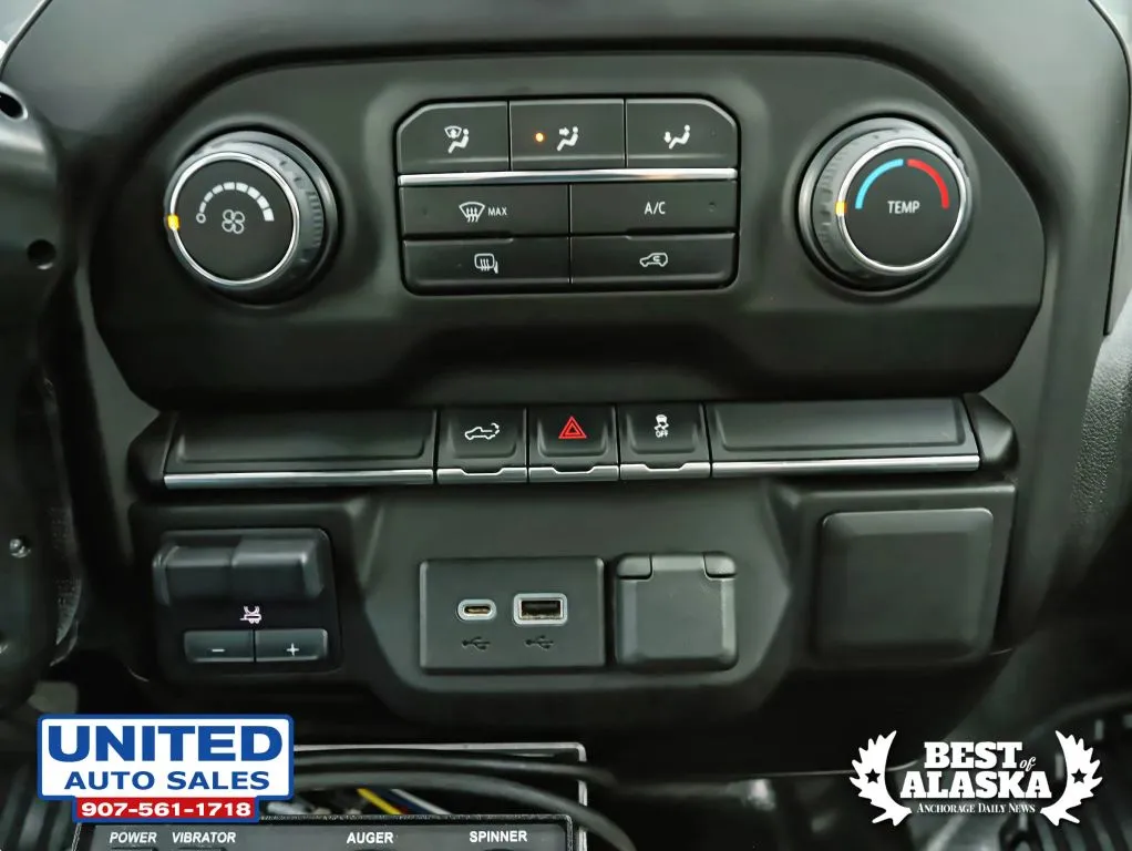 Chevrolet Silverado photo 63