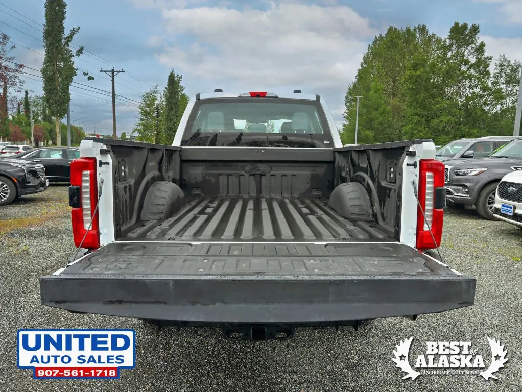 Ford F-250 photo 10