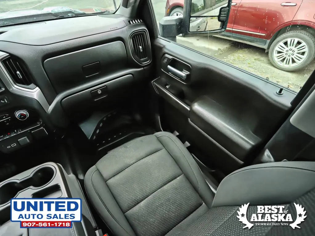 Chevrolet Silverado photo 45