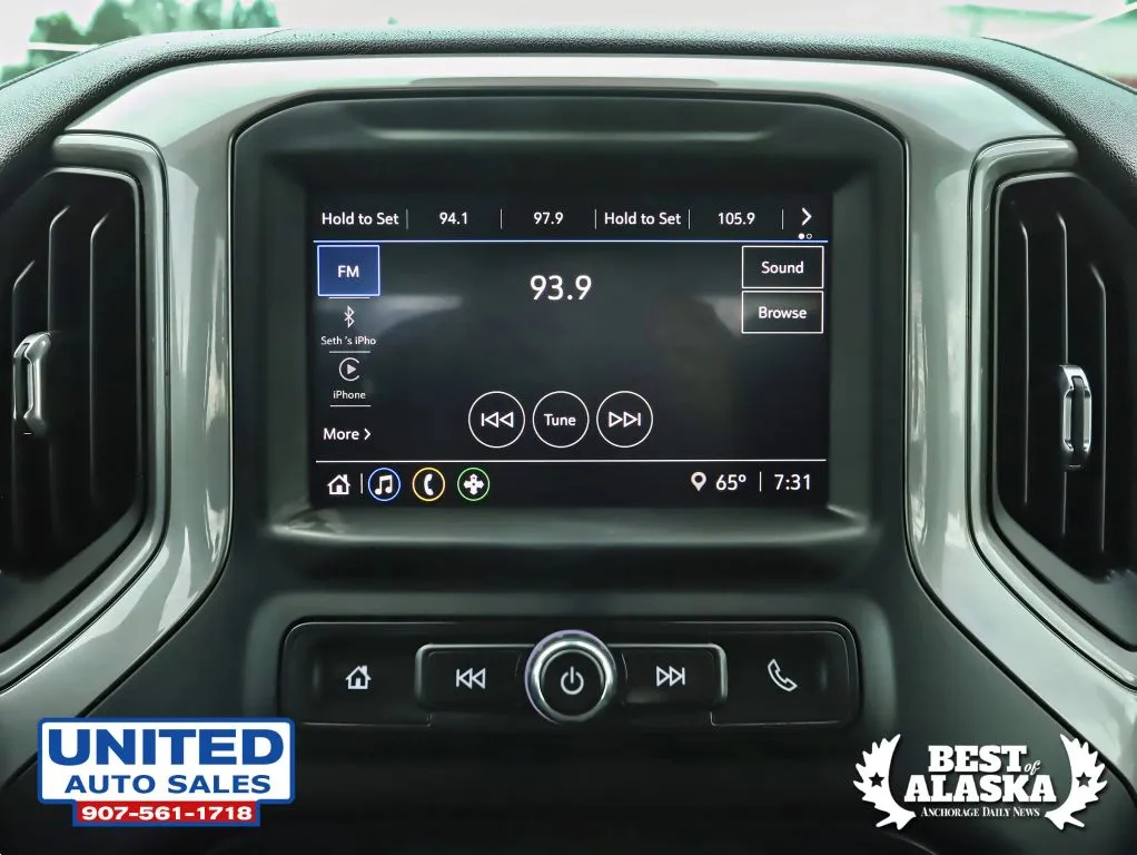 Chevrolet Silverado photo 19