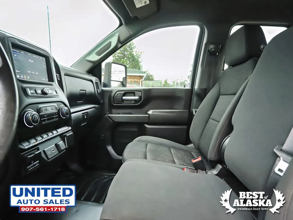 Chevrolet Silverado photo 31