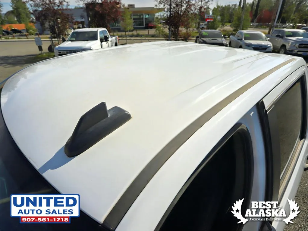 Chevrolet 3500HD photo 10