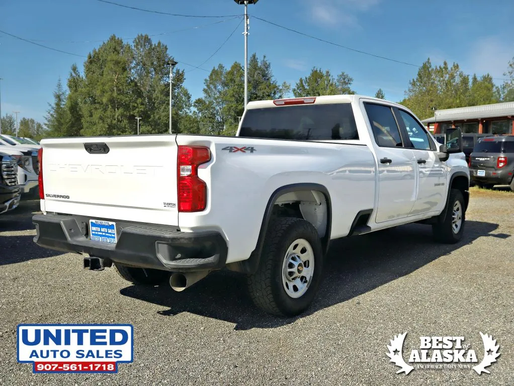 Chevrolet 3500HD photo 6