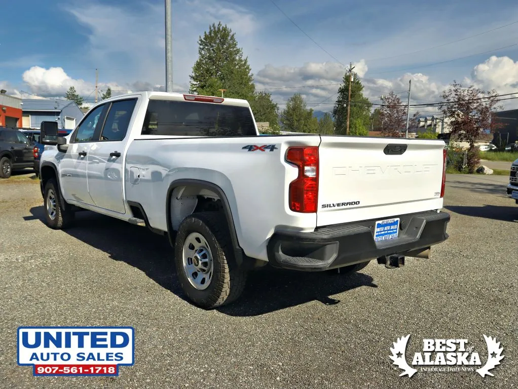 Chevrolet 3500HD photo 8