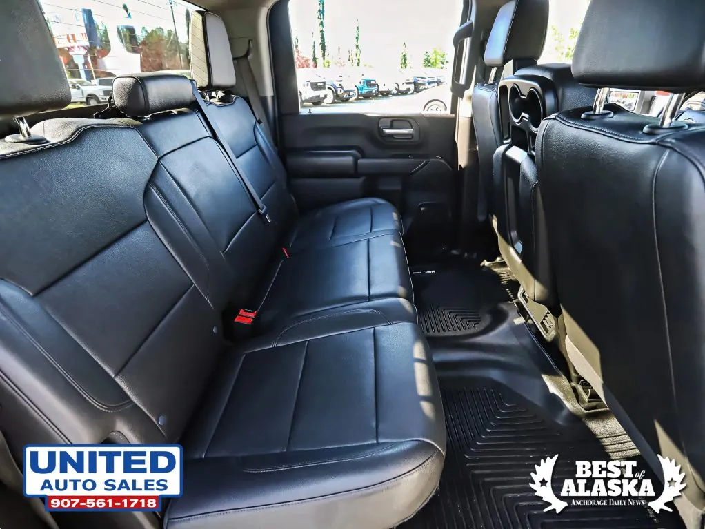 Chevrolet 3500HD photo 48