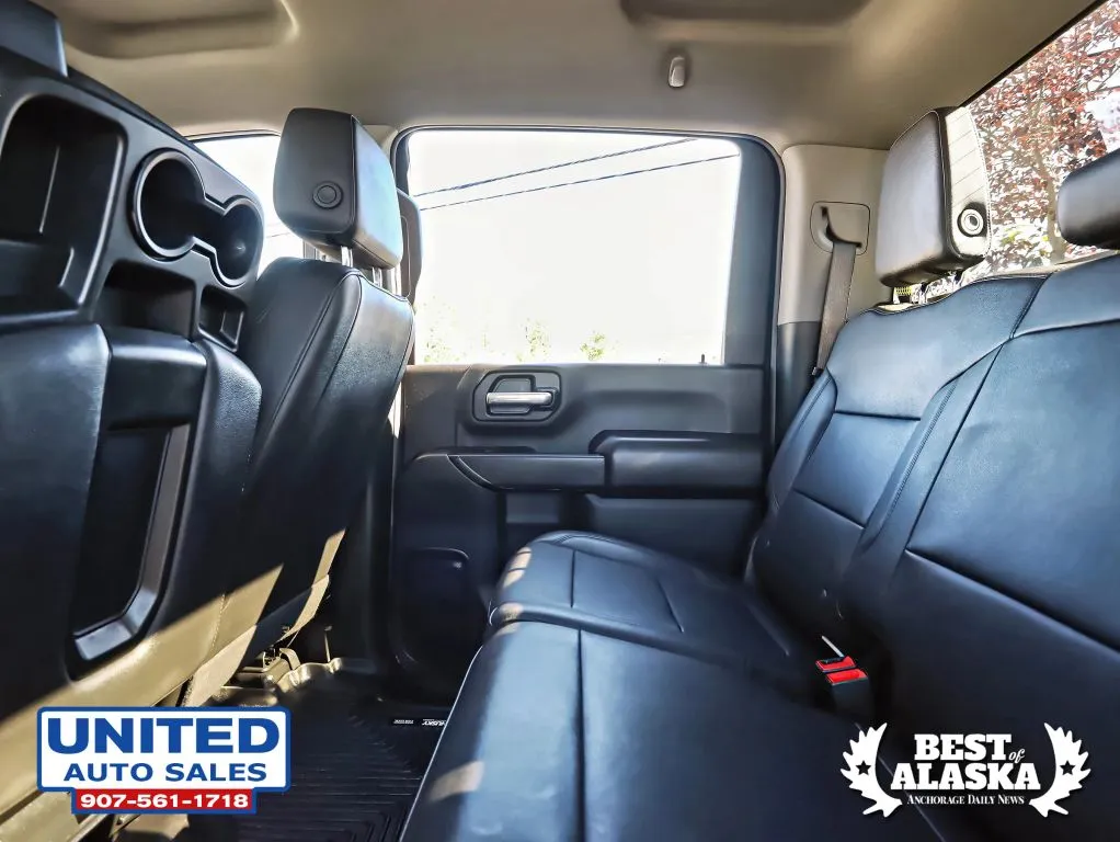 Chevrolet 3500HD photo 47