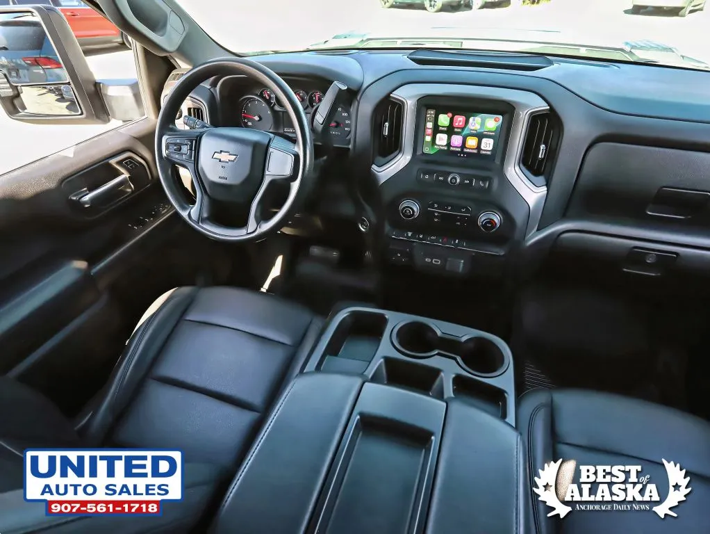 Chevrolet 3500HD photo 16