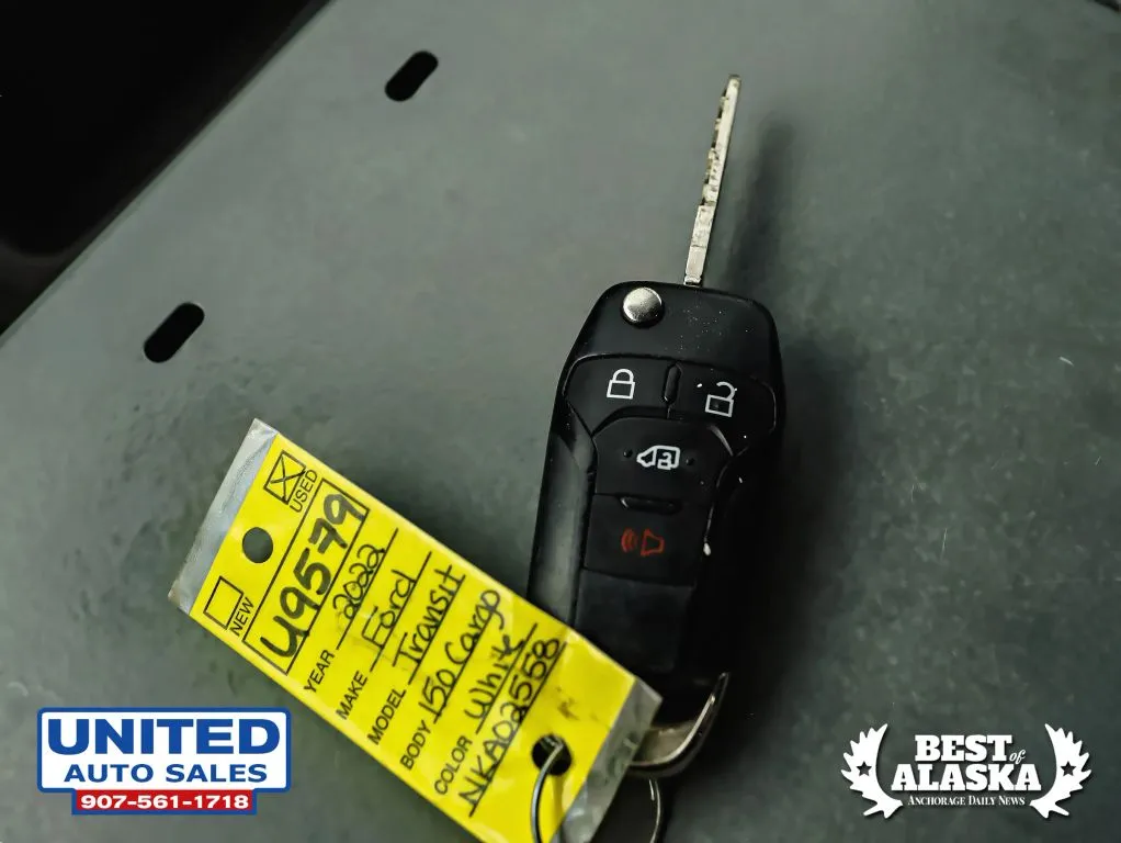 Ford Transit-150 photo 56
