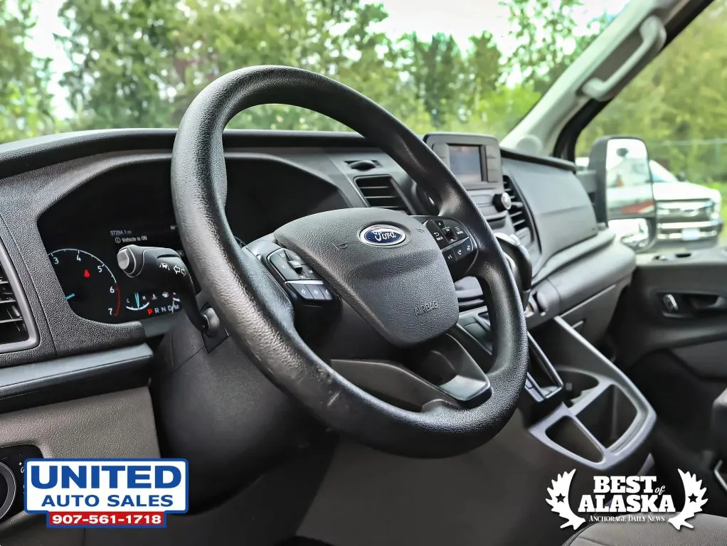 Ford Transit-350 photo 28