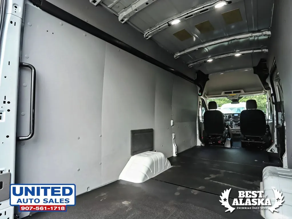 Ford Transit-350 photo 45